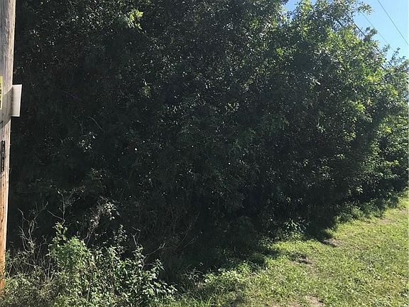2nd image of 3804 N Mandarin