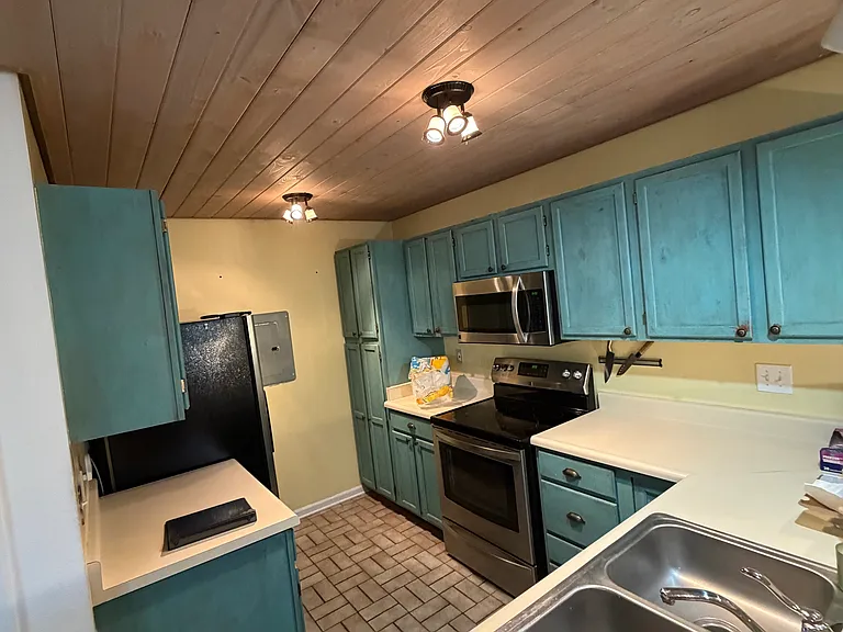 6400 E Northern Lights Blvd #5C — Photo 3