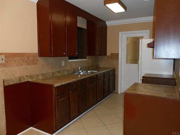 2nd image of 4502 Havre Way