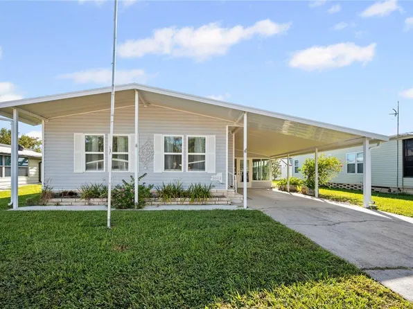5502 Antigua Dr, Zephyrhills, FL 33541