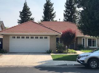 1530 Fir Ave, Clovis, CA 93611