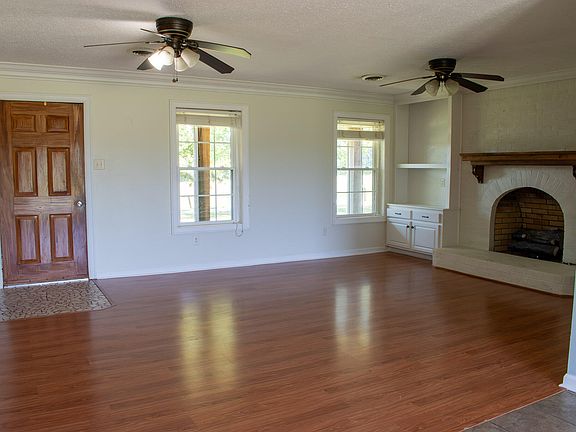 4th image of 234 County Road 530