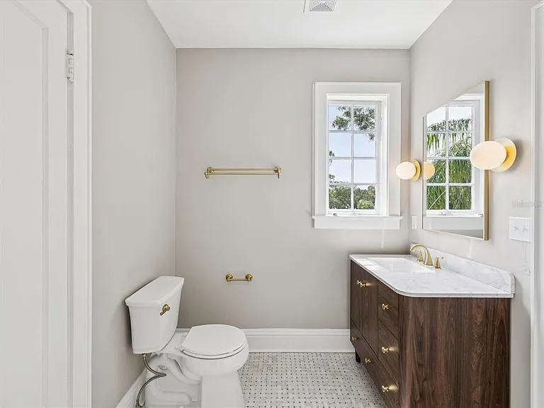 456 Gardenia St — Photo 41