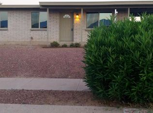 7106 E Freestone Dr, Tucson, AZ 85730