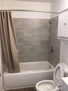 744 E Sibley St, Howell, MI, 48843