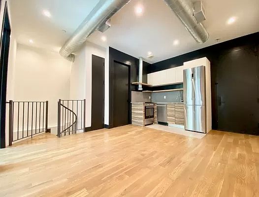1st image of 244 Hawthorne St #1B