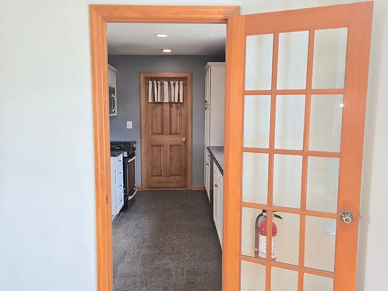 15 Carpender Rd — Photo 5