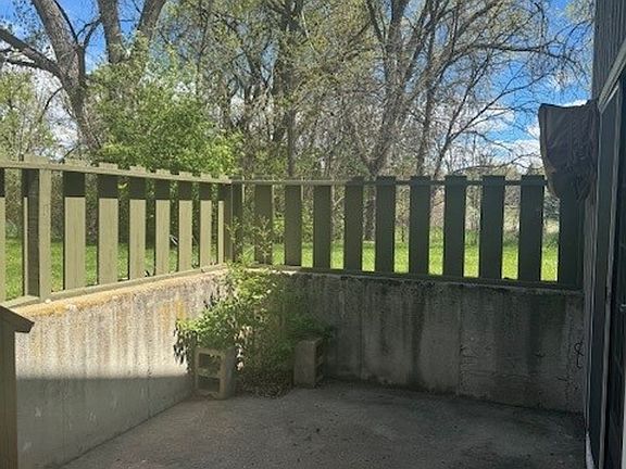 3rd image of 8060 Niwot Rd APT 15