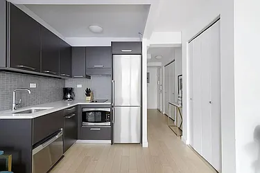 Rented by Manhattan Realty Group