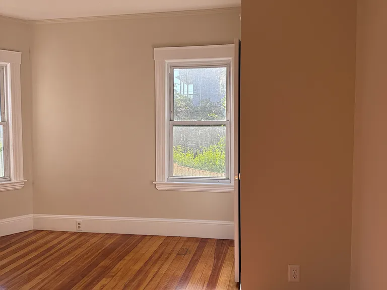 26 Saint Joseph Ave #1 — Photo 10