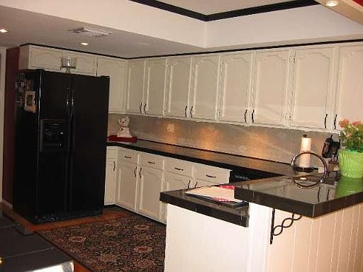 2nd image of 140 GRAND OAKS DR