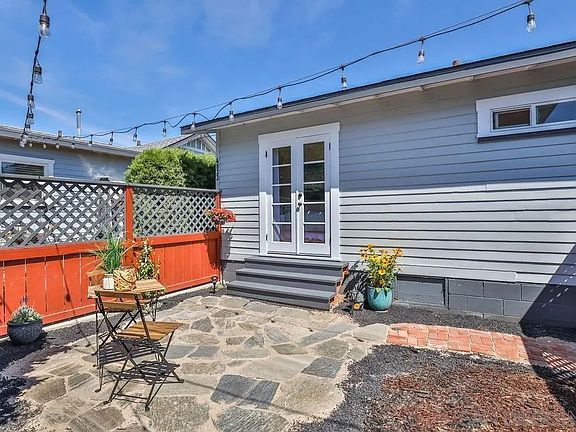 5th image of 4831-35 Brighton Ave