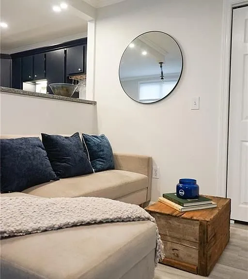 603 Thames St #1 — Photo 17