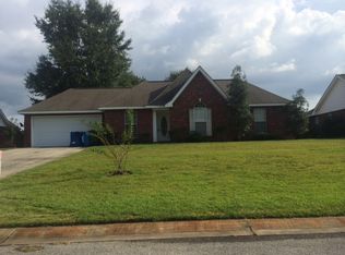 14319 Oak View Cir, Vancleave, MS 39565