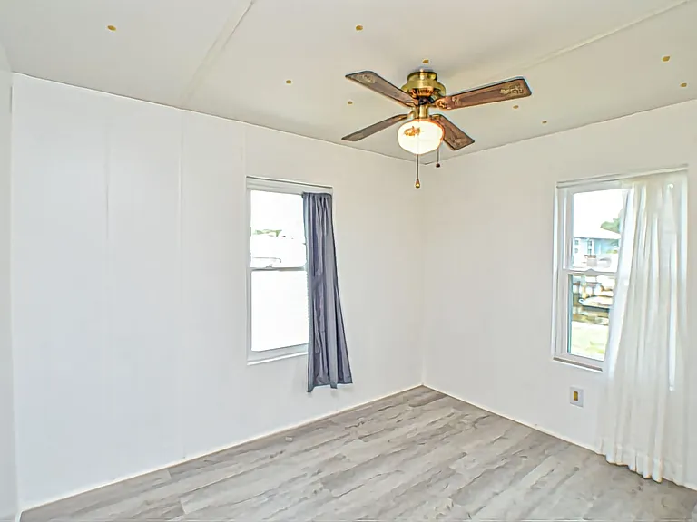 226 Treasure Beach Rd — Photo 28