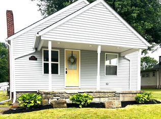 706 N Main St, Baltimore, OH 43105
