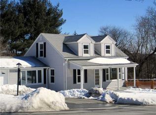 455 Old River Rd, Lincoln, RI 02838