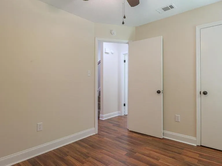 1737 James Buchanan Dr — Photo 8