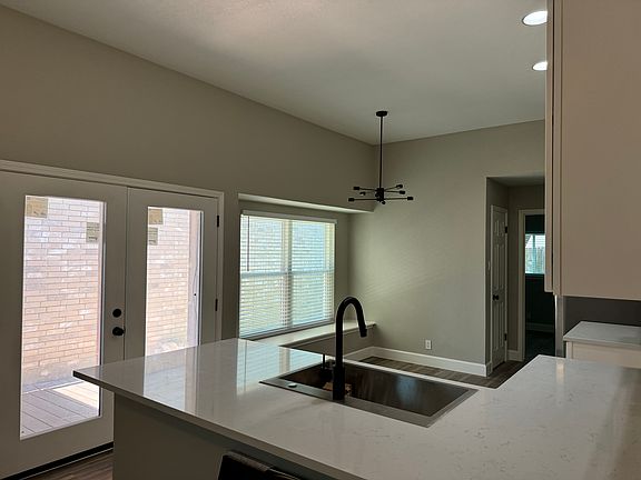 3rd image of 9966 Echo Plain Dr