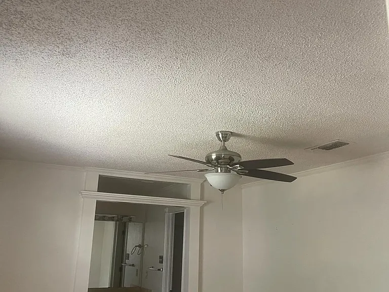 2512 La Paloma Dr — Photo 23
