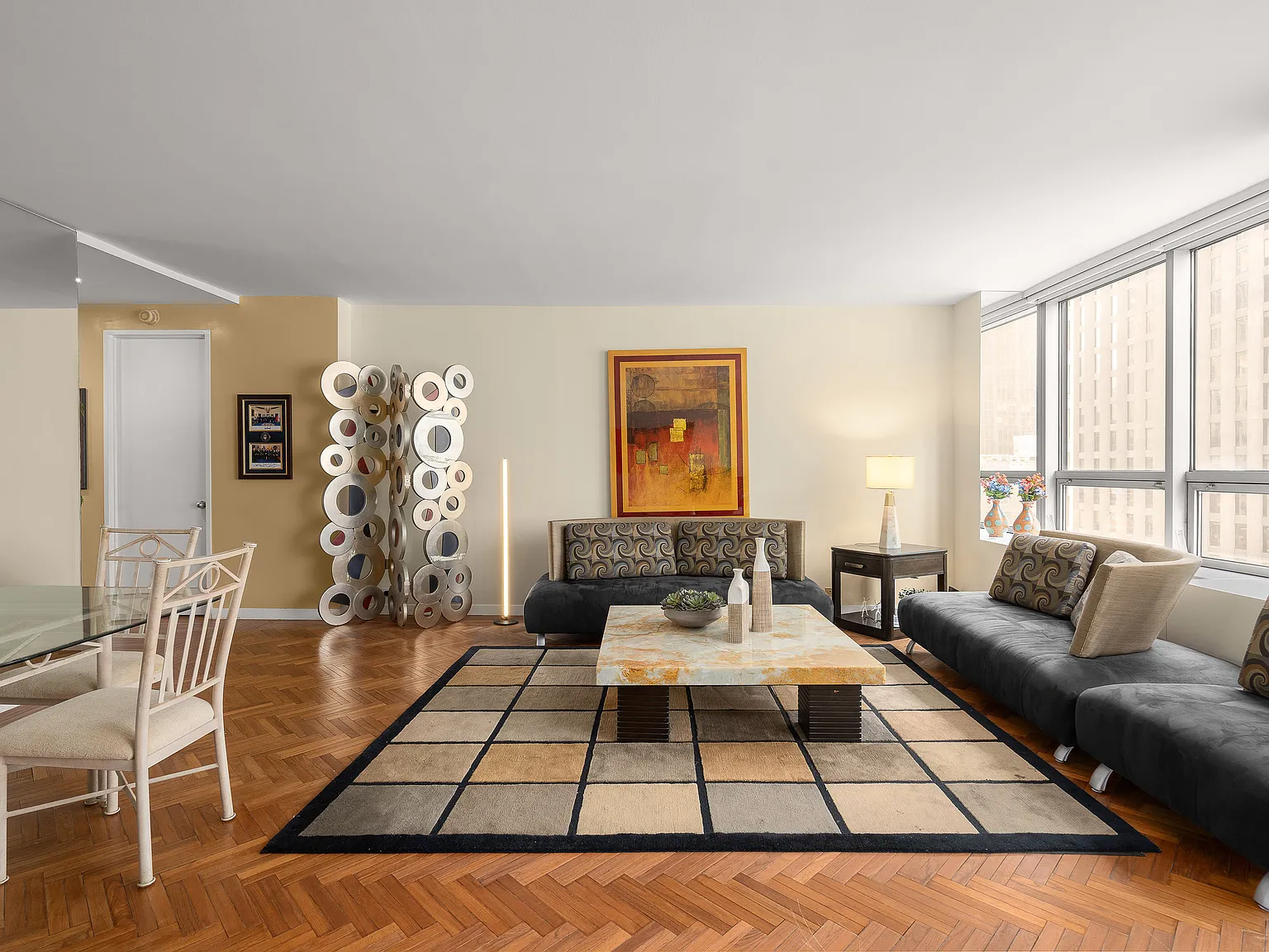 15 West 53rd Street — Photo 2