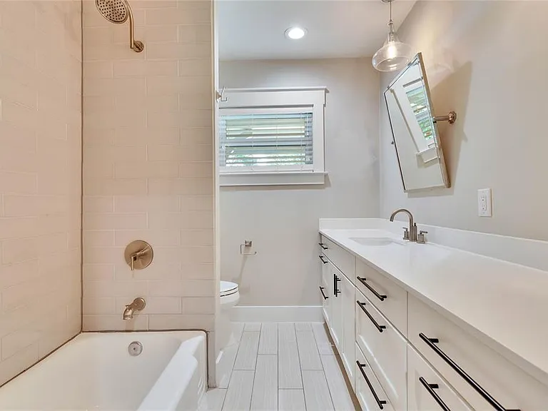 6203 Cary Dr — Photo 20