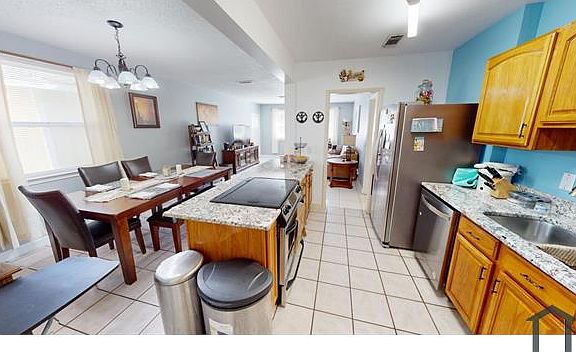 2nd image of 6226 Fordham Cir E