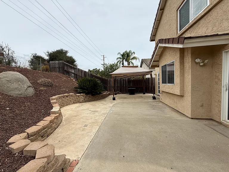 Tecate Gln — Photo 46