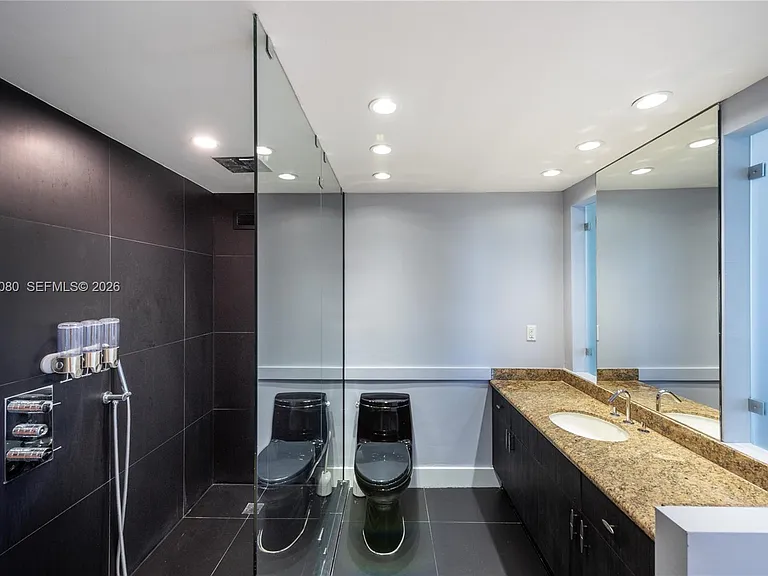 2301 Collins Ave #1009 — Photo 19