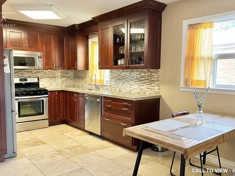 133 Marchington Cir #1 — Photo 4