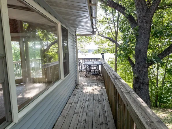 19061 Island View Dr, Mora, MN 55051