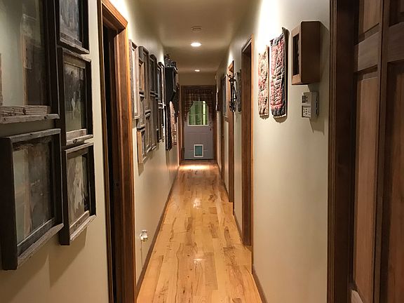 Hallway (39ft Long)