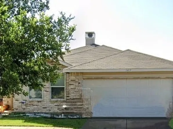 1417 Erin Dr, Burleson, TX 76028