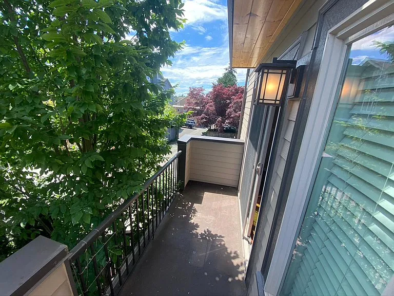 7444A 4th Ave NE — Photo 11