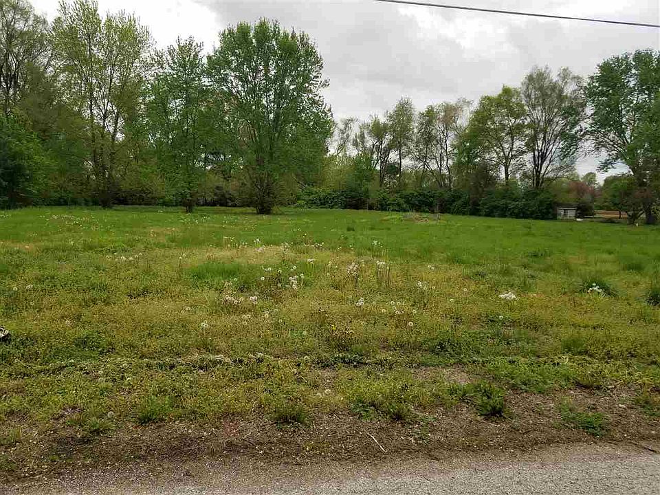 2nd image of 2830 W Kennett Dr