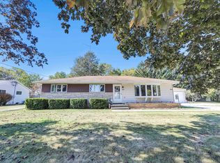 5332 County Road B, Manitowoc, WI 54220