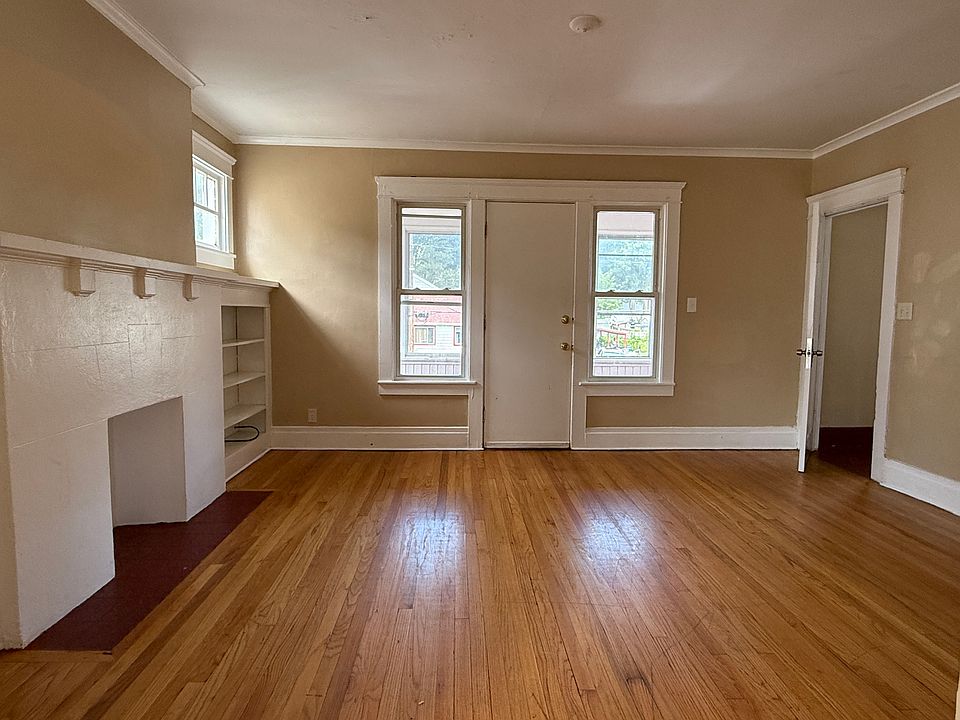 1st image of 204-06 Genesee Park Dr #2