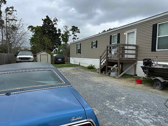 2nd image of 2426-2432 Gulfway Blvd
