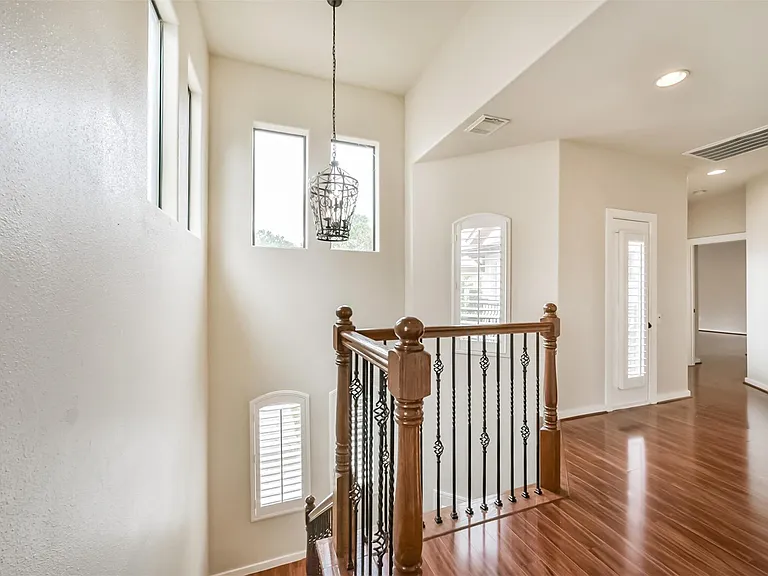 11025 Robin Hood Ct — Photo 26