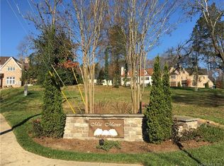 4039 Alexandra Alley Dr, Charlotte, NC 28210