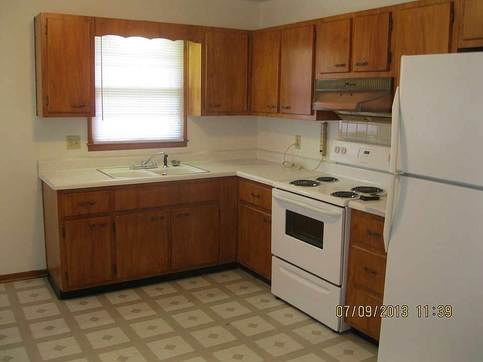 2nd image of 6021 Mills Rd