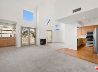 235 Main St APT 223, Venice, CA 90291