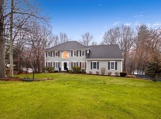 3 Cranberry Dr, Franklin, MA 02038