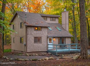 165 Ridge Rd, Pocono Lake, PA 18347