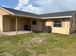 4026-4028 61st St W, Bradenton, FL 34209