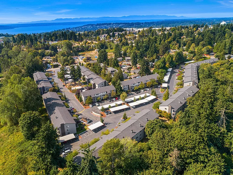 Skyview 3322 — Photo 30