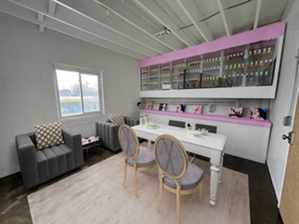 5701 NW Radial Hwy Unit 2