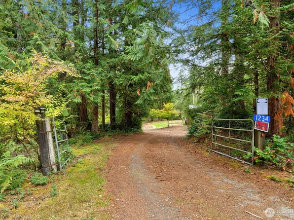1234 Morganmarsh Spur W, Seabeck, WA 98380