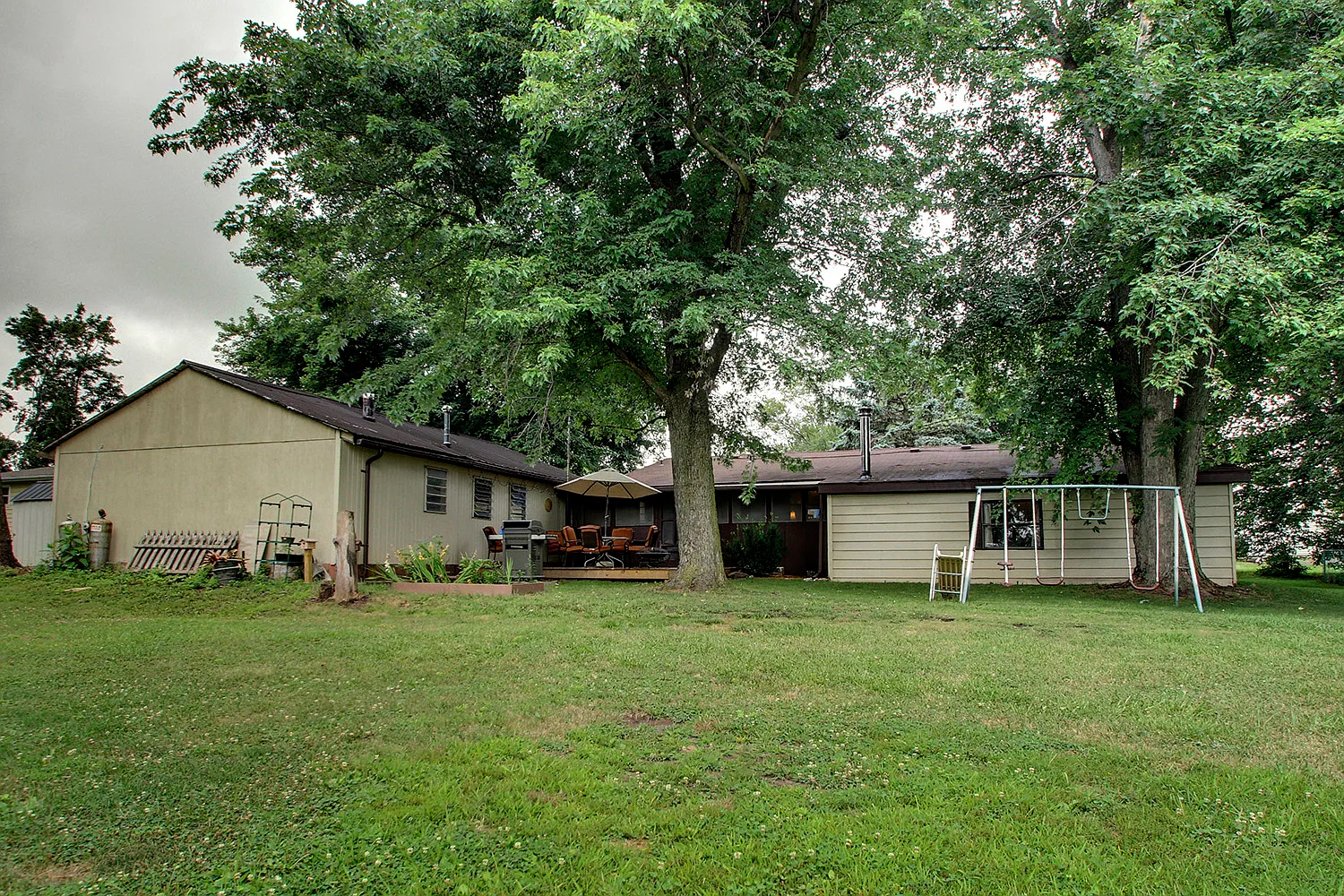 406 N Fulton St photo 1