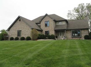 622 Vanhoy Dr, Greenwood, IN